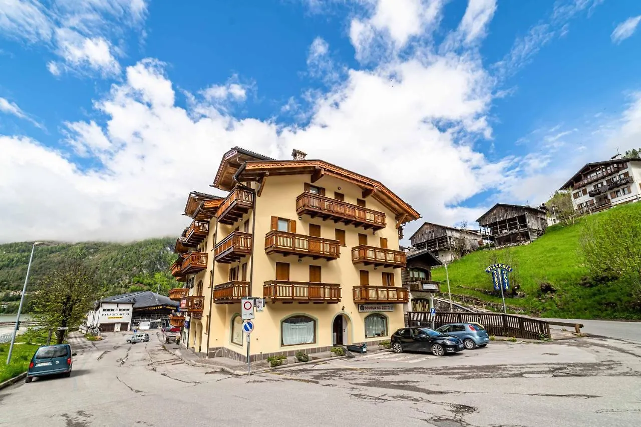 Apartment Appartamento Dolomiti Alleghe Italy